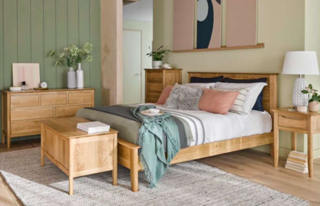 Oak Furniture Bedroom Ideas